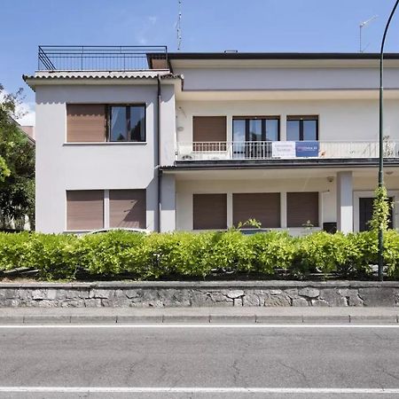 Civico 22 Apartment Пескиера дел Гарда Екстериор снимка