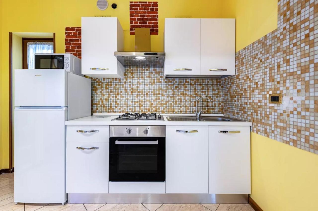 Civico 22 Apartment Пескиера дел Гарда Екстериор снимка