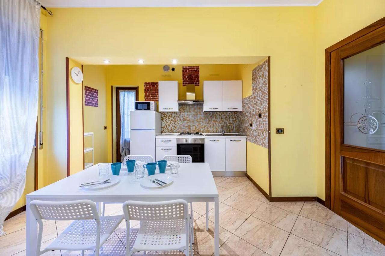 Civico 22 Apartment Пескиера дел Гарда Екстериор снимка