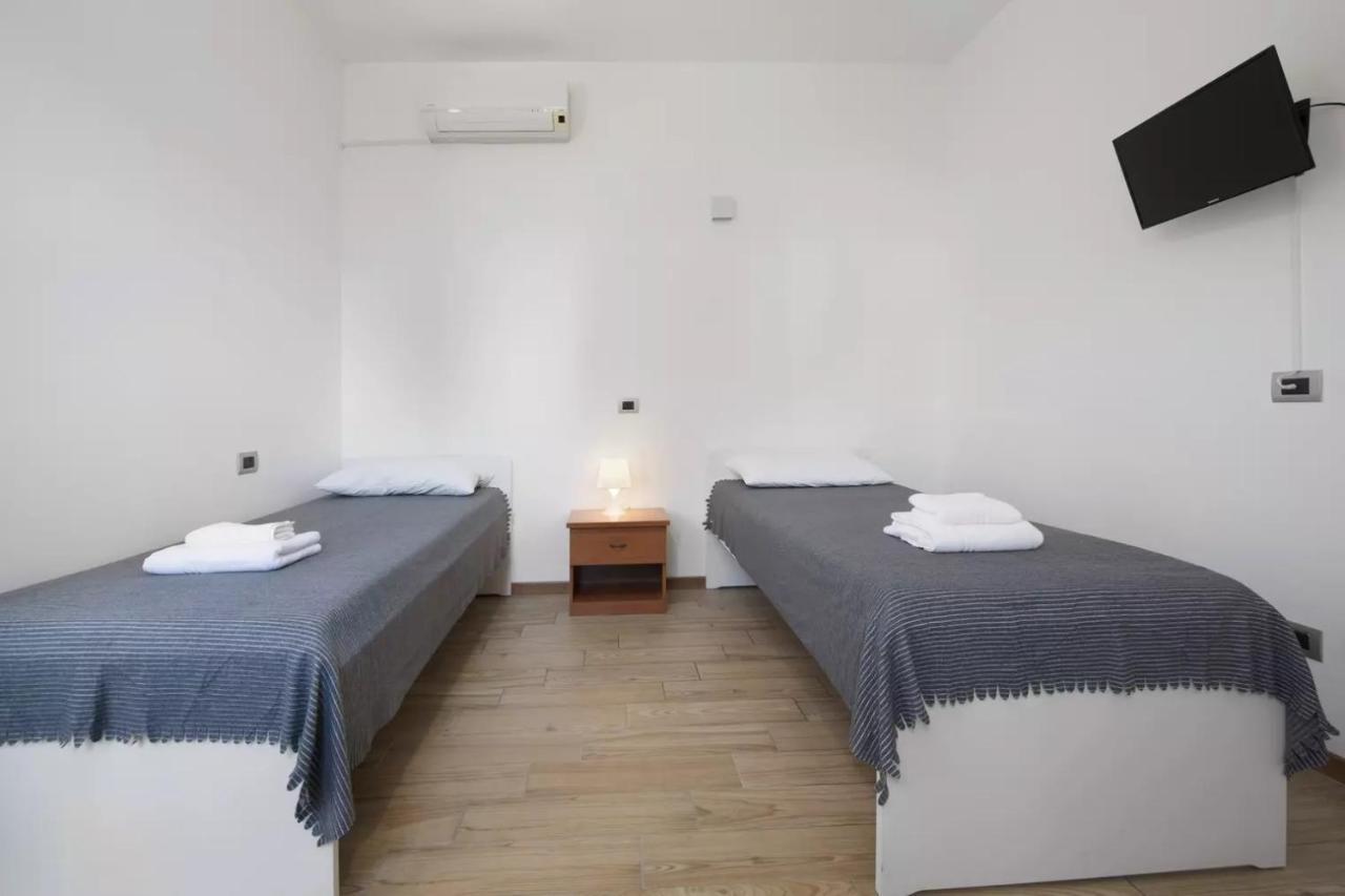 Civico 22 Apartment Пескиера дел Гарда Екстериор снимка
