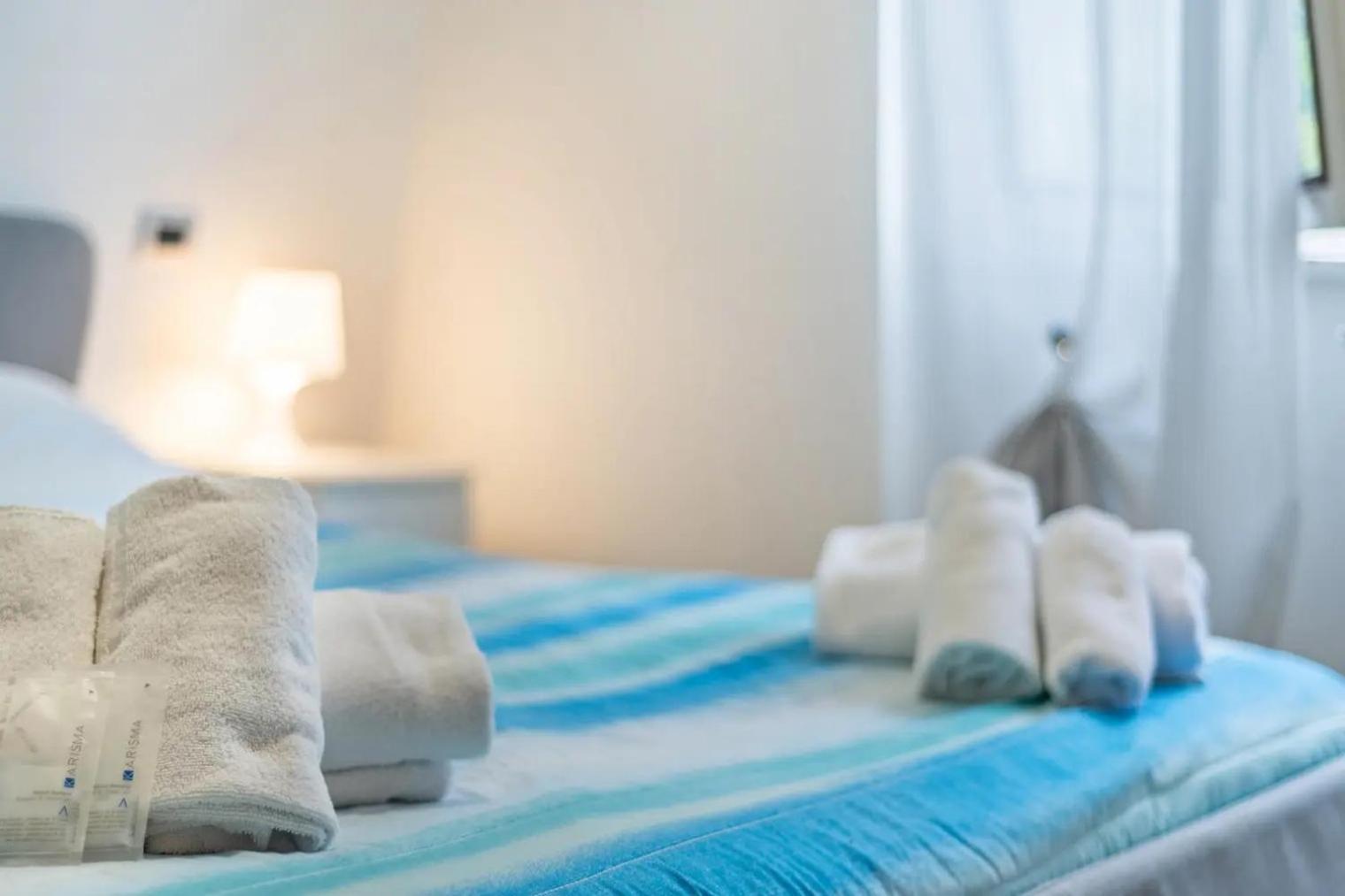 Civico 22 Apartment Пескиера дел Гарда Екстериор снимка